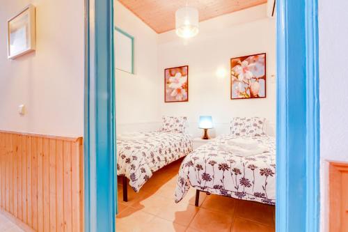 TREM - LOCATED IN OLD CITY - FARO
