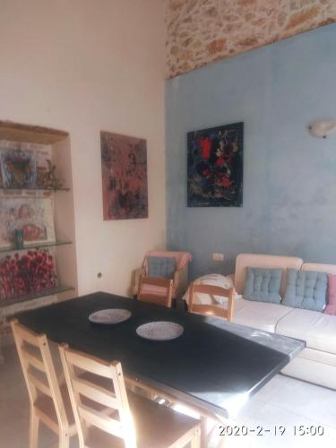 Spartis stone House 30m from the beach