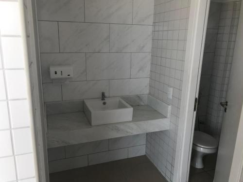 Ένα μπάνιο στο Golden lake Residence Bl3 110