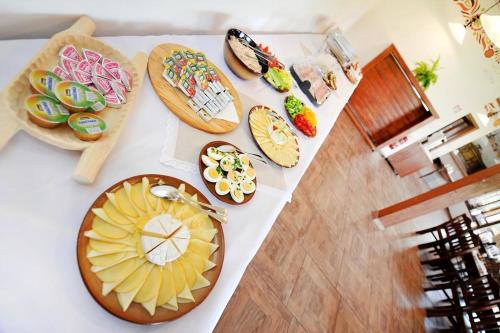 Đồ ăn tại/gần nhà nghỉ dưỡng