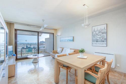 Posedenie v ubytovaní Apart-rent Apartment Port Grec 0162