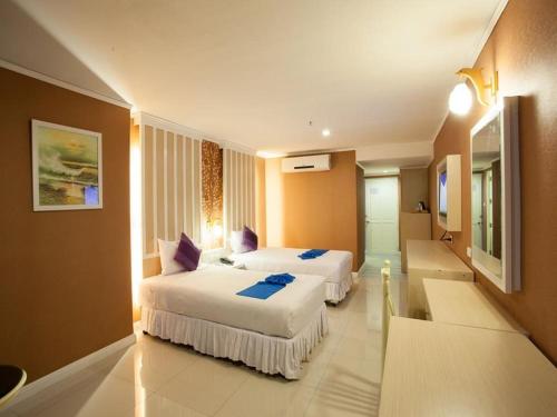 Gallery image of Bay Hotel Srinakarin in Bangna