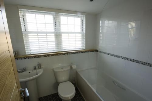 Bilik mandi di Harviestoun House