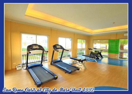 Fitness centrum a/nebo fitness zařízení v ubytování San Remo Oasis at City de Mare U4332