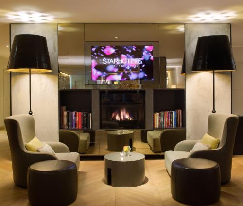 Posezení v ubytování Starhotels Michelangelo Florence