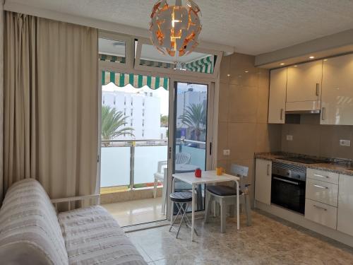 Beach modern apartment