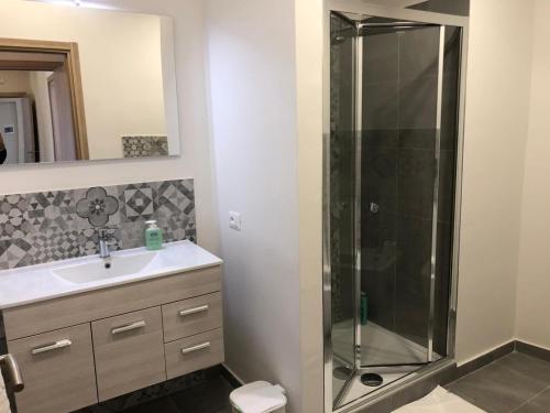 A bathroom at Lettera Living Penthouse