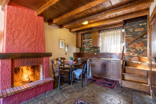 Area soggiorno di ROUGA Mountain Boutique Suites & Spa