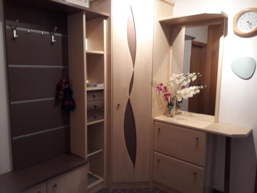 A bathroom at GRETL - Residence