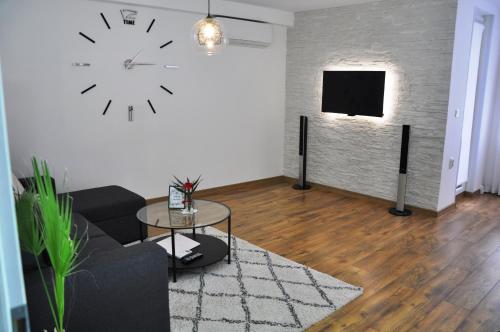 Μια τηλεόραση ή/και κέντρο ψυχαγωγίας στο Lux Apartment