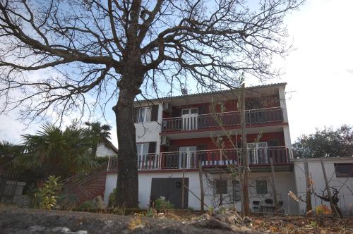 Apartments Toni by El-Pi Tours