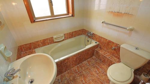 Ένα μπάνιο στο Apartment close to Fort Saint Angelo