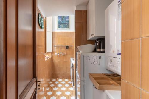 iFlat Pantheon Historic Two-Story Apartment