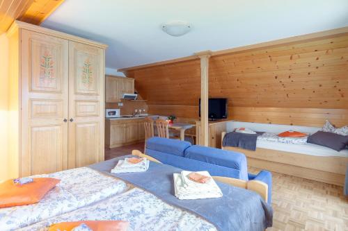Postel nebo postele na pokoji v ubytování Apartments Ukanc