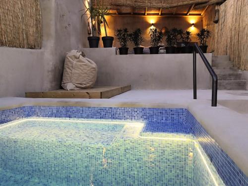Πισίνα στο ή κοντά στο Ronda Center Apartments with Pool