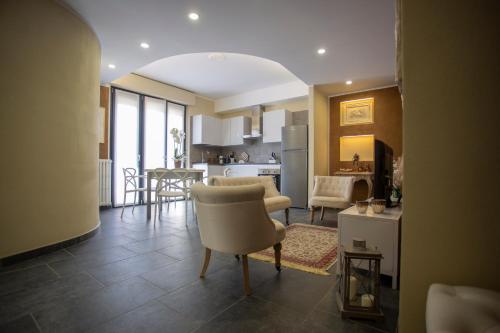 Gallery image of Elga's Apartment - Your charming stay on Lake Orta in Pettenasco