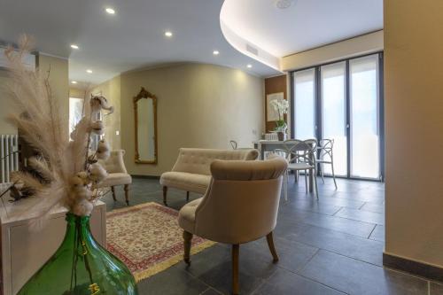 Gallery image of Elga's Apartment - Your charming stay on Lake Orta in Pettenasco