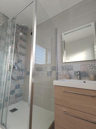 Photo de la galerie de l'établissement appartement à 15 minutes de la plage, à La Teste-de-Buch