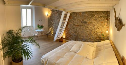 Giường trong phòng chung tại CivicoNovantatre - New b&b