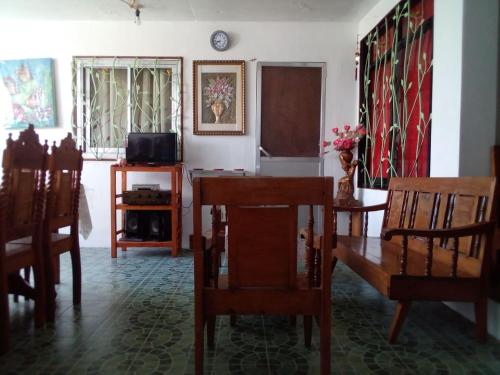 Gallery image of Ellens Homestay in Irosin