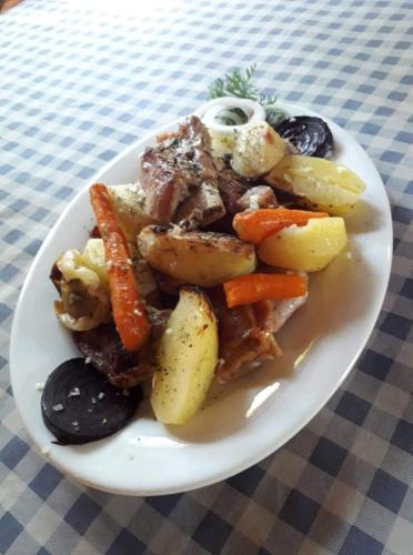 Cibo presso il lodge o nelle vicinanze