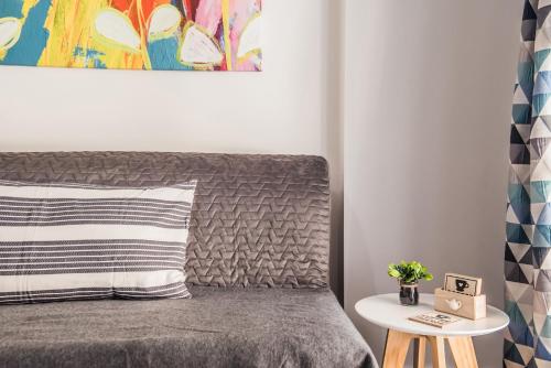 Posedenie v ubytovaní Freesia #colony_Urban_apartment