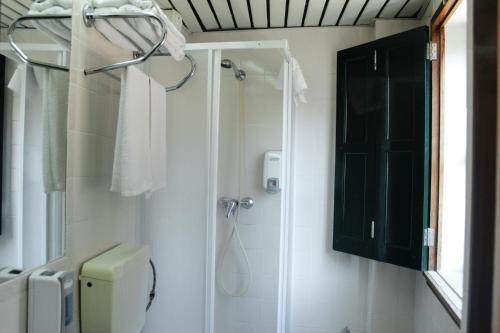 Ванна кімната в Residencia Coimbra