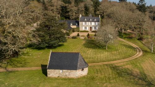 カンペールにあるManoir Tregont Mabのギャラリーの写真