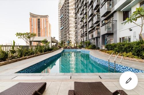 ManhattanHeights Tower Luxury stacation – Photos 3