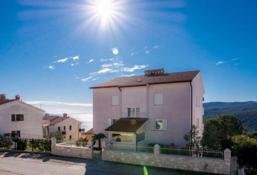 Fotografie z fotogalerie ubytování Luna v destinaci Rabac