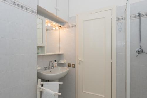 Ein Badezimmer in der Unterkunft A Casa di Maria