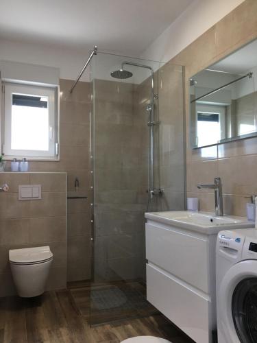 Kúpeľňa v ubytovaní LUXURY Apartment Ledo