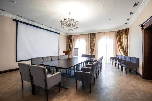 Kawasan bisnes dan/atau bilik persidangan di Alanda Hotel