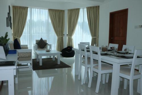 Zona de estar de BEACH HAVEN NILAVELI