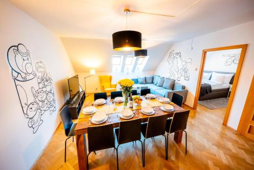 Klimentska Cartoon apartments