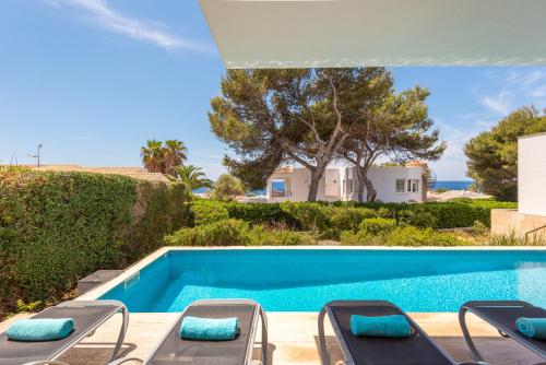 Gallery image of Villa Binizahira by Mauter Villas in Binibeca
