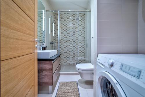 Ένα μπάνιο στο Luxury Kalman Centar Apartman