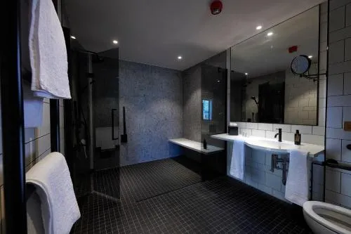 voco Manchester - City Centre by IHG photo 12