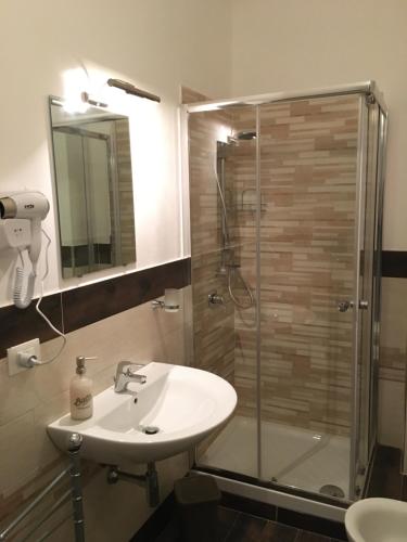 Bagno di Alloggio Urbano - Stazione