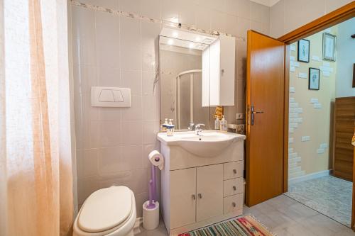 Ванная комната в Clara Vista Mare - Goelba