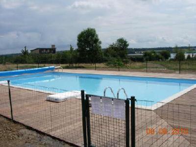 Πισίνα στο ή κοντά στο Lac de Eau d Heure Appartement C1 Famille RANOCHA DUPREZ