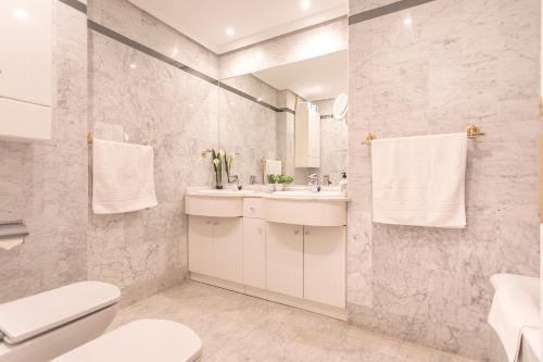 Rentcostadelsol Fuengirola Doña Sofia B