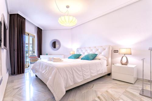 Rentcostadelsol Fuengirola Doña Sofia B