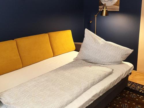 Katil atau katil-katil dalam bilik di Madana apartman