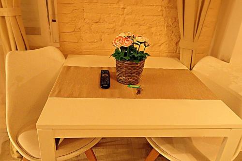 Apartment with Jacuzzi Fast internet Free Wifi, Valencia ...
