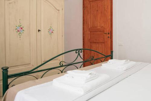 Postel nebo postele na pokoji v ubytování Agriturismo Agrimaccari Marzamemi-Vendicari - Esperienza autentica siciliana