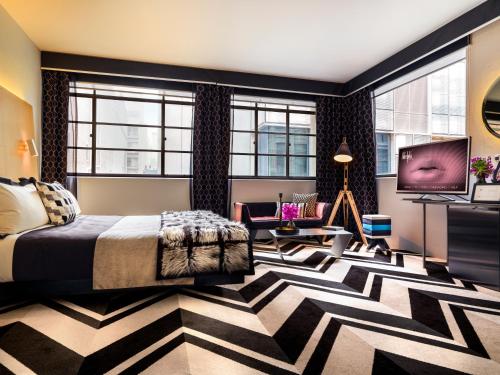 Adelphi Hotel Image