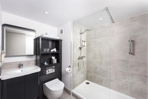 Ένα μπάνιο στο voco St. Johns Solihull by IHG
