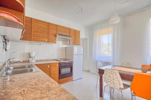 Wonderful villa Valbandon with private pool and sauna near the beach and Briuni Islands