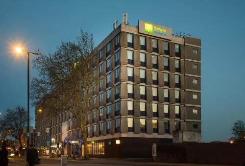 Holiday Inn Express Bristol City Centre by IHG photo 1